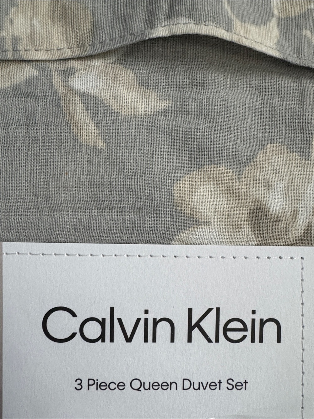 Calvin Klein Duvet Cover Set Queen Light Gray/Ivory Floral Cotten Gauze - Picture 7 of 12